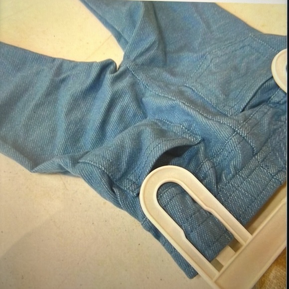 New Baby Gingham Sweater and Pants Set - Picture 10 of 12